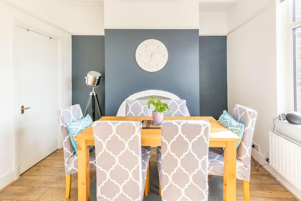 Atrium House Guest House Hazel Grove 외부 사진